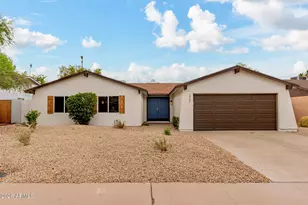 10705 E Mercer Ln, Scottsdale, AZ 85259 - Photo 2