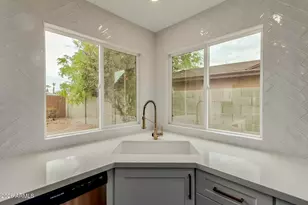 10705 E Mercer Ln, Scottsdale, AZ 85259 - Photo 8