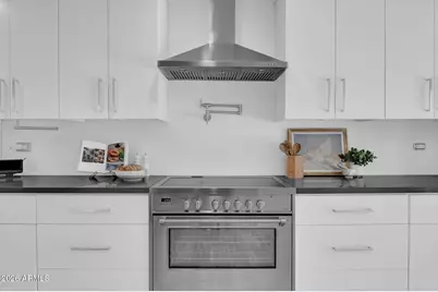 8740 E Monte Vista Road, Scottsdale, AZ 85257 - Photo 8