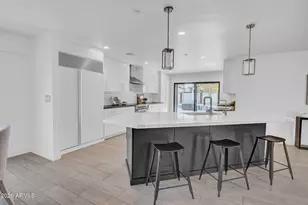 8740 E Monte Vista Rd, Scottsdale, AZ 85257 - Photo 6