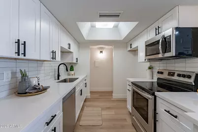 4608 W Maryland Avenue #214, Glendale, AZ 85301 - Photo 4