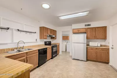 7857 E Flossmoor Avenue, Mesa, AZ 85208 - Photo 12