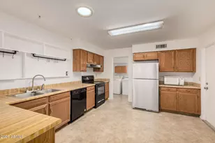 7857 E Flossmoor Ave, Mesa, AZ 85208 - Photo 12