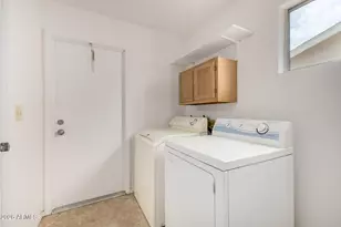 7857 E Flossmoor Ave, Mesa, AZ 85208 - Photo 24