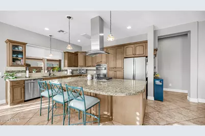 173 E Kennedia Drive, Queen Creek, AZ 85140 - Photo 2