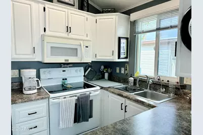 7750 E Broadway Road #677, Mesa, AZ 85208 - Photo 8