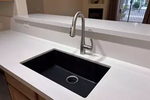 955 E Knox Rd, Chandler, AZ 85225 - Photo 12