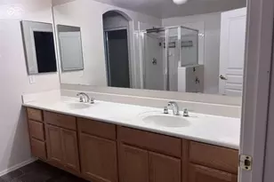 955 E Knox Rd, Chandler, AZ 85225 - Photo 18