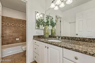 1002 W Kelton Ln, Phoenix, AZ 85023 - Photo 28