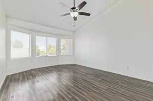 1002 W Kelton Ln, Phoenix, AZ 85023 - Photo 18
