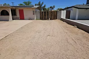 4110 E Wagoner Rd, Phoenix, AZ 85032 - Photo 2