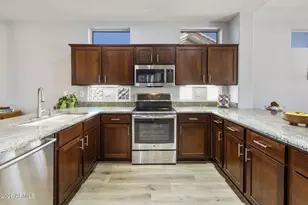 22207 N Cheyenne Dr, Sun City West, AZ 85375 - Photo 18