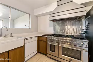 970 S 80th St, Mesa, AZ 85208 - Photo 14