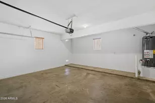 1385 S Hawk Ln, Gilbert, AZ 85296 - Photo 30