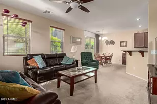 8119 W Lynwood St, Phoenix, AZ 85043 - Photo 4