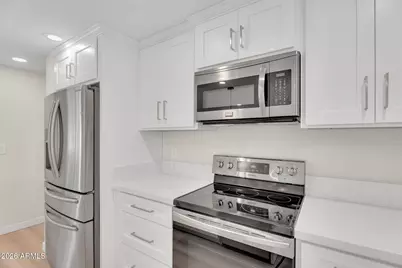 3545 E Friess Drive, Phoenix, AZ 85032 - Photo 12