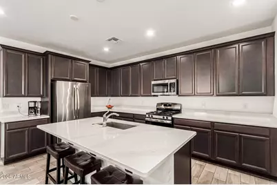 19866 N Wilford Avenue, Maricopa, AZ 85138 - Photo 10