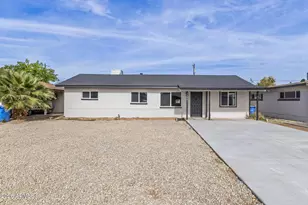 1906 E Almeria Rd, Phoenix, AZ 85006 - Photo 1