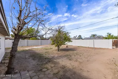 1906 E Almeria Road, Phoenix, AZ 85006 - Photo 28