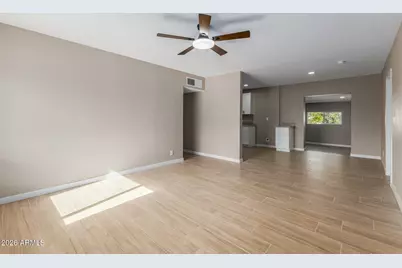 1906 E Almeria Road, Phoenix, AZ 85006 - Photo 6