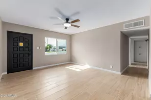 1906 E Almeria Rd, Phoenix, AZ 85006 - Photo 4