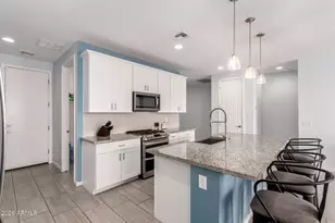 12554 W Candelaria Dr, Sun City West, AZ 85375 - Photo 8