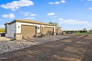 17617 W Rose Ln, Waddell, AZ 85355 - Photo 2