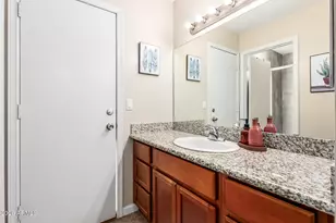 1647 N Bullmoose Dr, Chandler, AZ 85224 - Photo 22