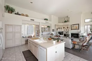 10121 E Saddle Horn Trail, Scottsdale, AZ 85255 - Photo 14