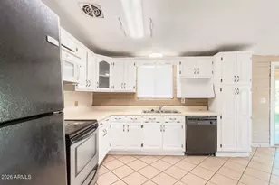 2287 Santa Catalina Dr, Sierra Vista, AZ 85635 - Photo 8