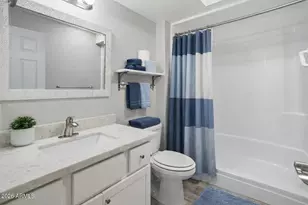 10030 W Royal Oak Rd, Sun City, AZ 85351 - Photo 18