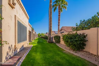 9329 W Topeka Drive, Peoria, AZ 85382 - Photo 30