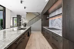 7719 N 13th Pl, Phoenix, AZ 85020 - Photo 12