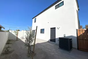 815 E Roma Ave, Phoenix, AZ 85014 - Photo 8