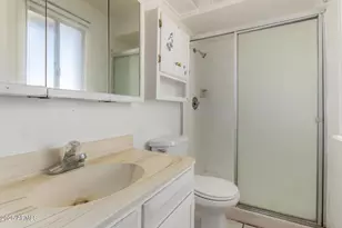 2201 W Topeka Dr, Phoenix, AZ 85027 - Photo 20