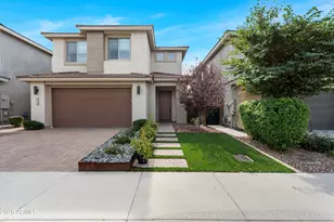 3139 E Tina Dr, Phoenix, AZ 85050 - Photo 1