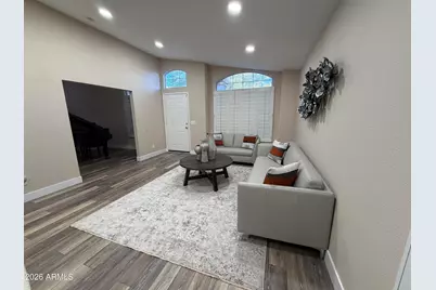 473 W Smoke Tree Road, Gilbert, AZ 85233 - Photo 10