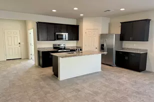 25272 W Chanute Pass, Buckeye, AZ 85326 - Photo 4