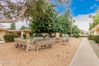 16635 N 103rd Avenue, Sun City, AZ 85351 - Photo 12