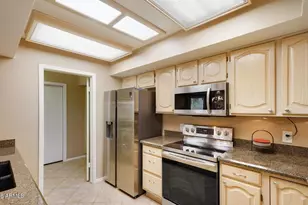 18888 N 91st Ln, Peoria, AZ 85382 - Photo 10