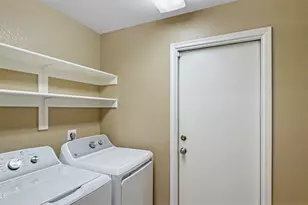 18888 N 91st Ln, Peoria, AZ 85382 - Photo 12