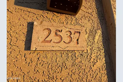 2537 S Sunnyvale Avenue, Gilbert, AZ 85295 - Photo 2