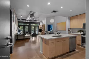 914 E Osborn Rd, Phoenix, AZ 85014 - Photo 2