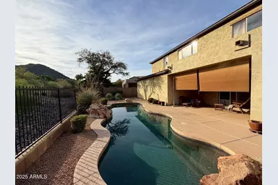 8367 W Briles Road, Peoria, AZ 85383 - Photo 10