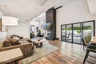 2814 E Evans Dr, Phoenix, AZ 85032 - Photo 2