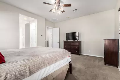 8430 N 181st Drive, Waddell, AZ 85355 - Photo 16