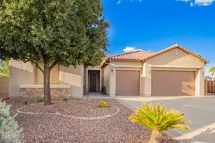 8430 N 181st Dr, Waddell, AZ 85355 - Photo 4