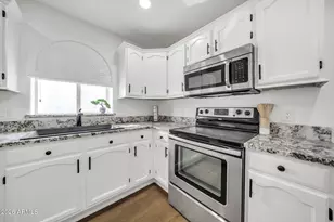 12011 N 79th Ln, Peoria, AZ 85345 - Photo 14