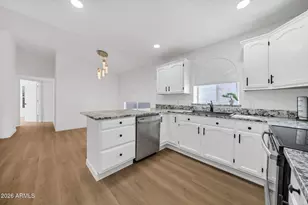 12011 N 79th Ln, Peoria, AZ 85345 - Photo 12