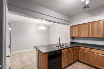 525 N Miller Road #142, Scottsdale, AZ 85257 - Photo 10